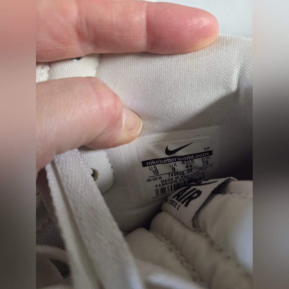 Nike Air Force 1 - Picture 7 of 11